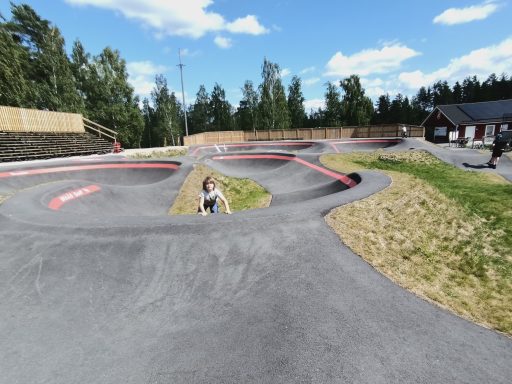 Bikepark mit Sportanlagen in Braås