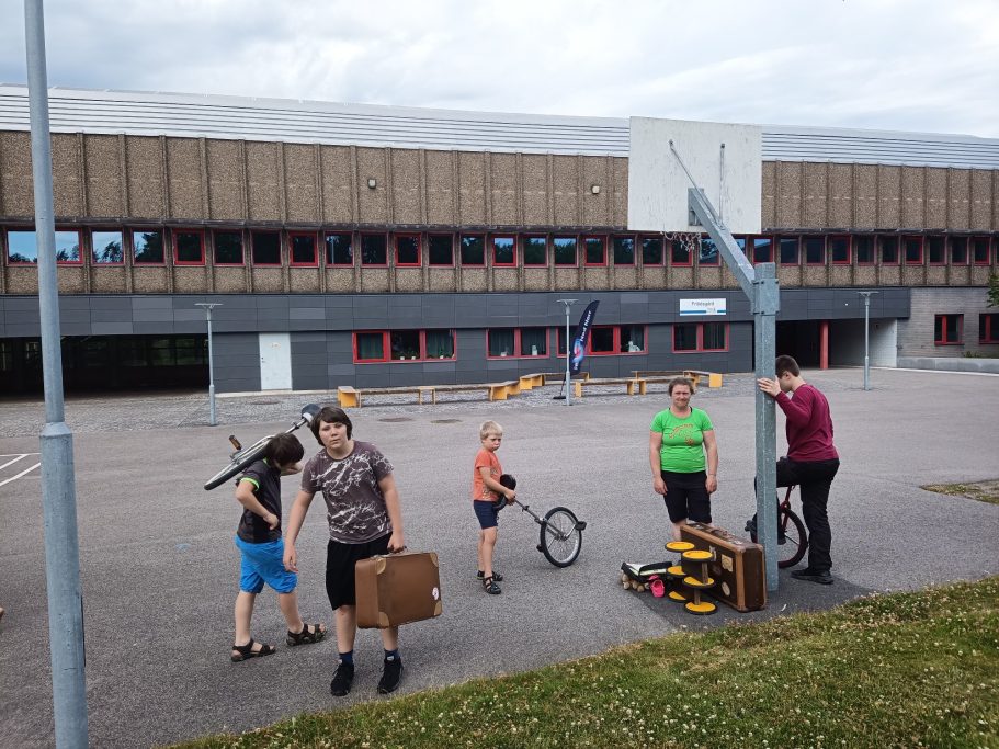 07: Zirkusprojekt im Jugendhaus in Växjö