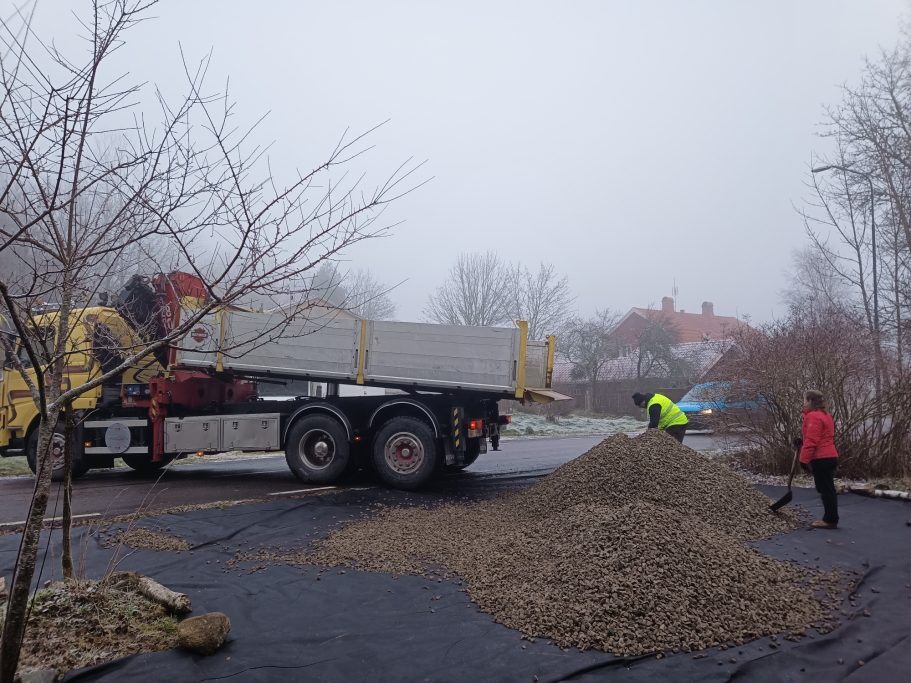 11/19: Einfahrt Ferienhaus Böksholm erneuert